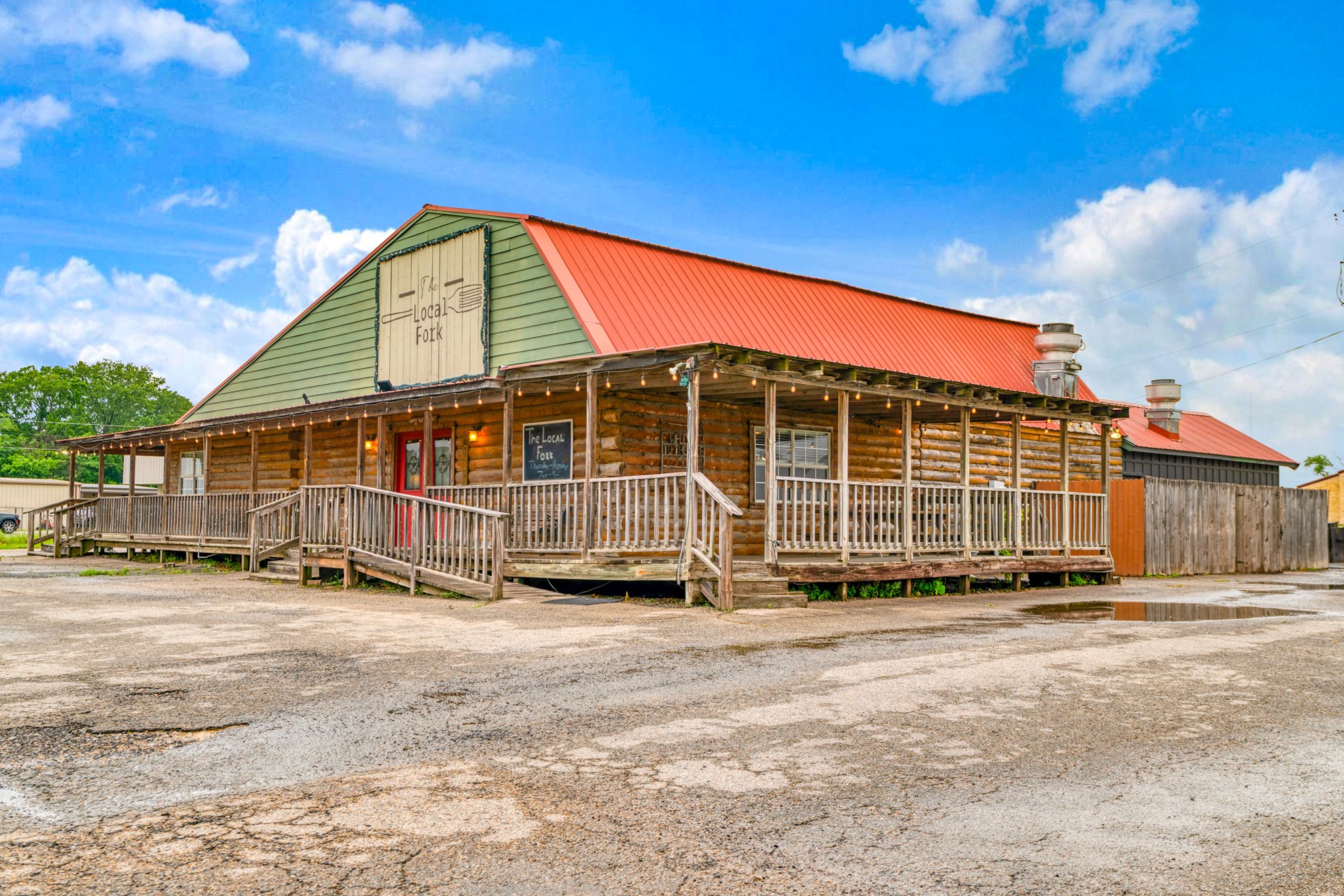 899 E Lennon Drive Emory TX 75440