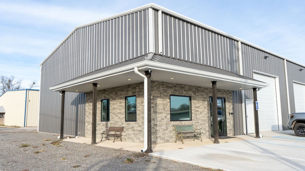 201 Industrial Street Highway Bonham TX 75418