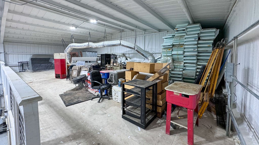 201 Industrial Street Highway Bonham TX 75418