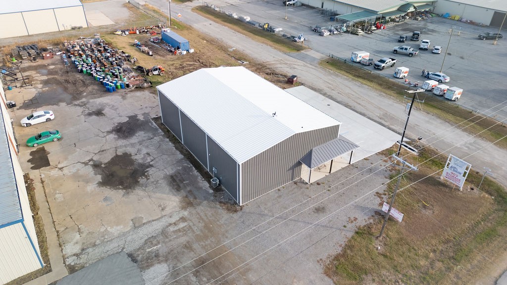 201 Industrial Street Highway Bonham TX 75418
