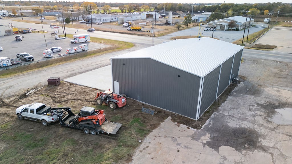 201 Industrial Street Highway Bonham TX 75418