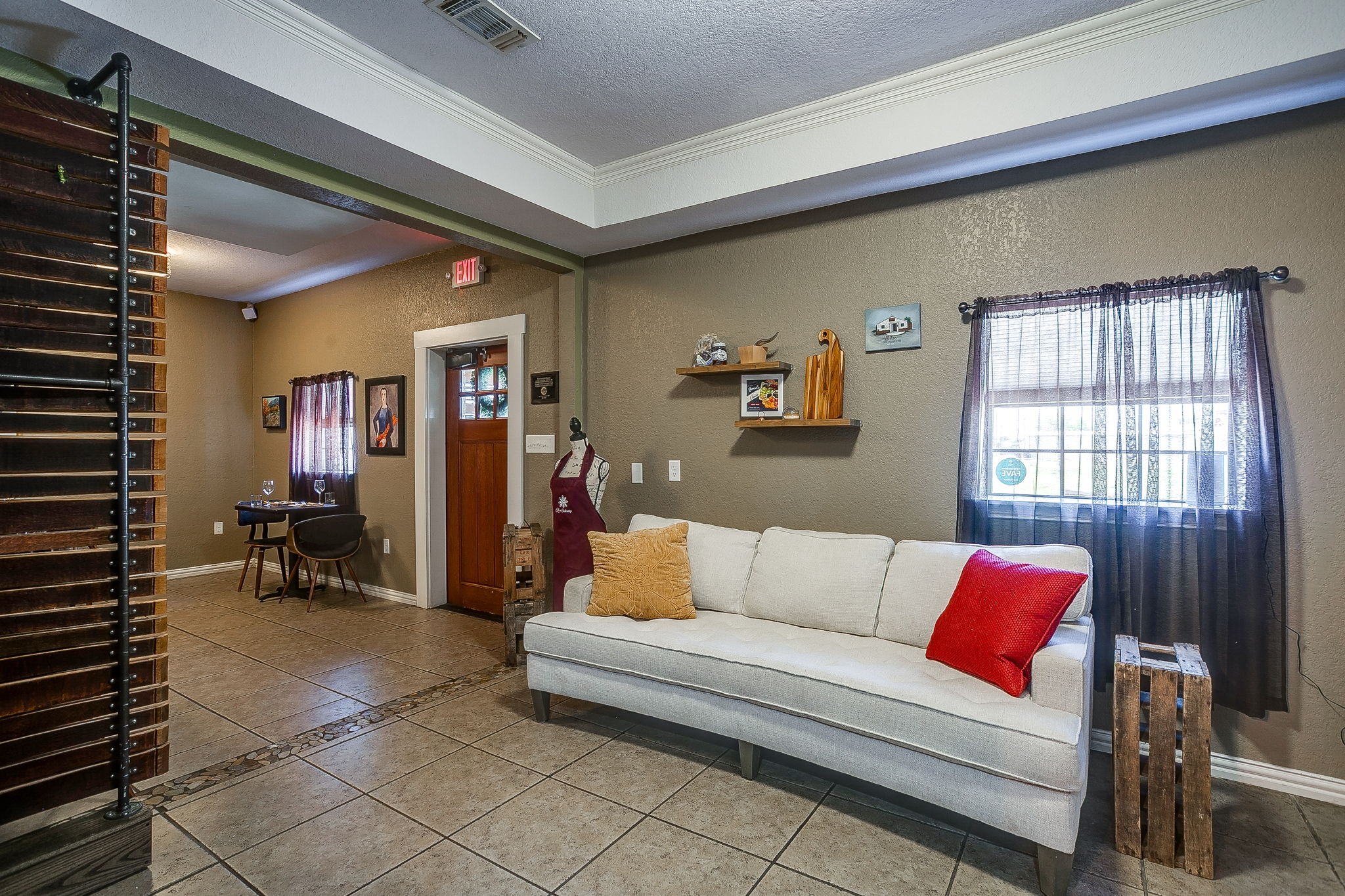 605 Calinco Drive Granbury TX 76048