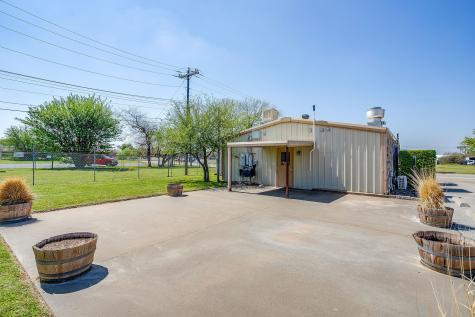 605 Calinco Drive Granbury TX 76048