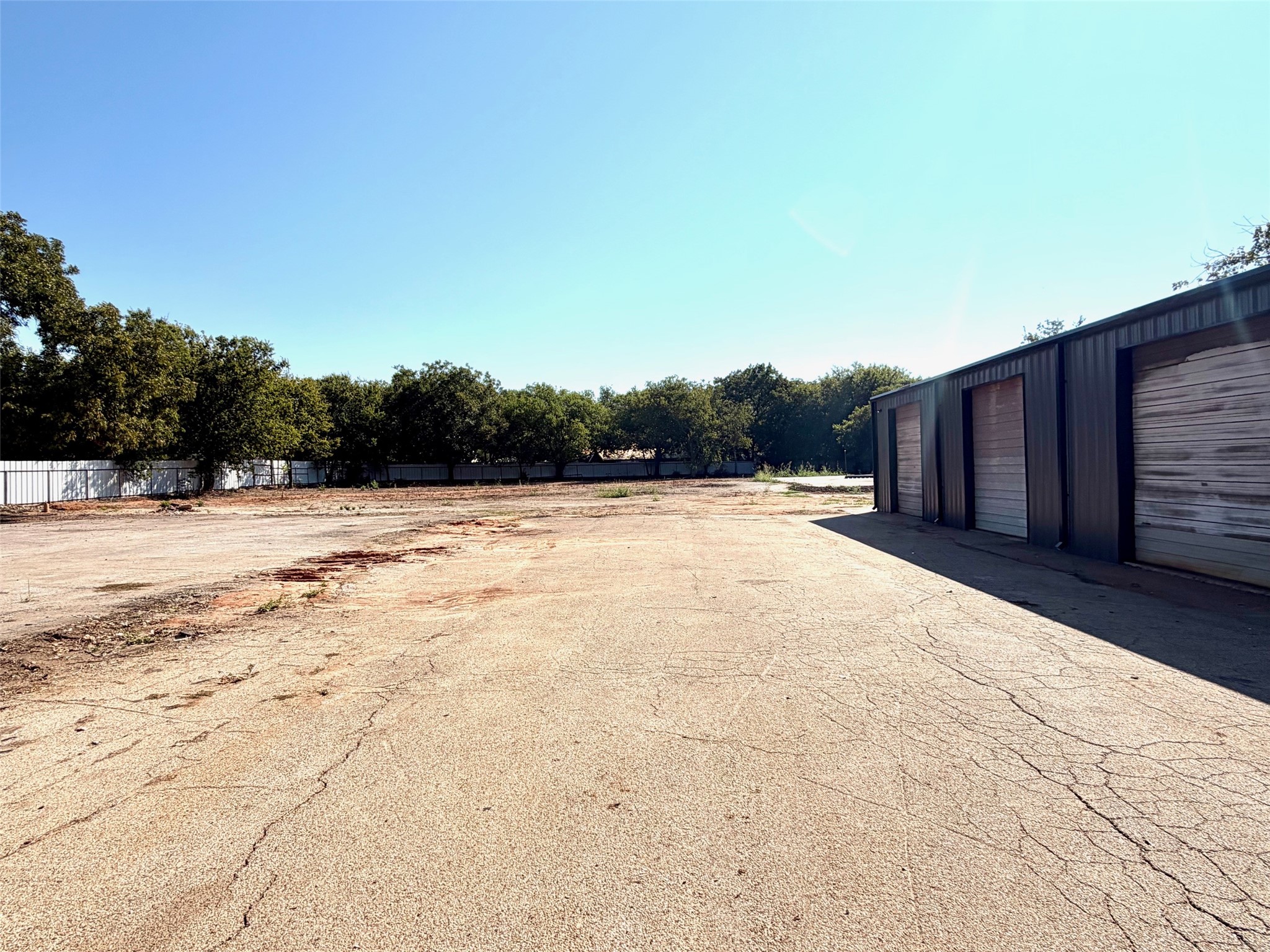 614 N Crockett Street Granbury TX 76048