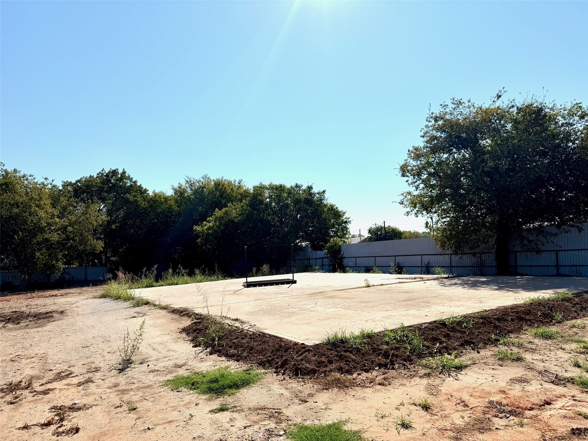 614 N Crockett Street Granbury TX 76048