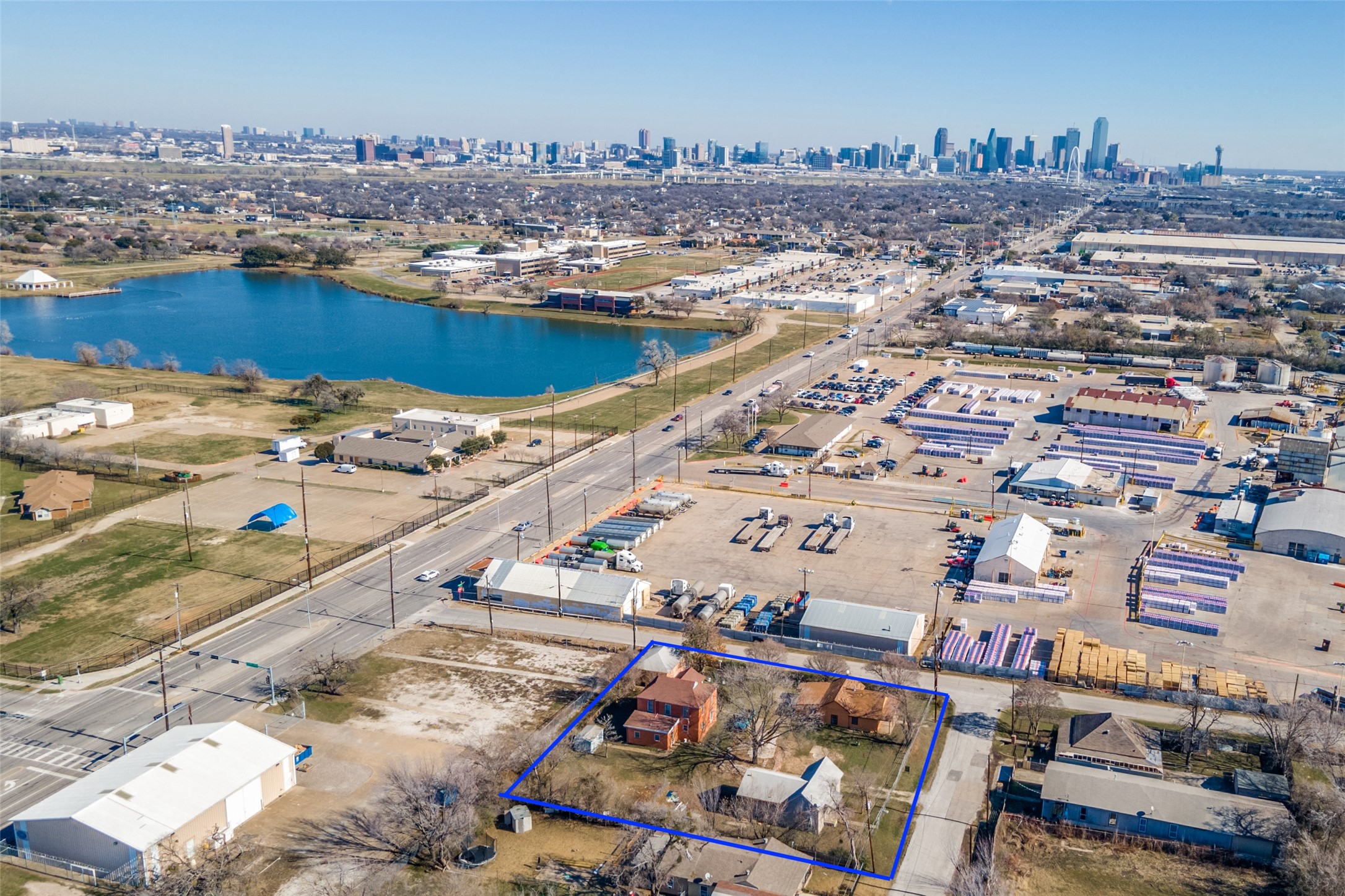 2909 Manila Road Dallas TX 75212