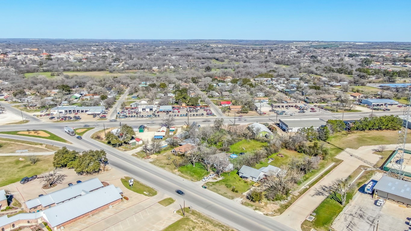 404 E South Loop Stephenville TX 76401