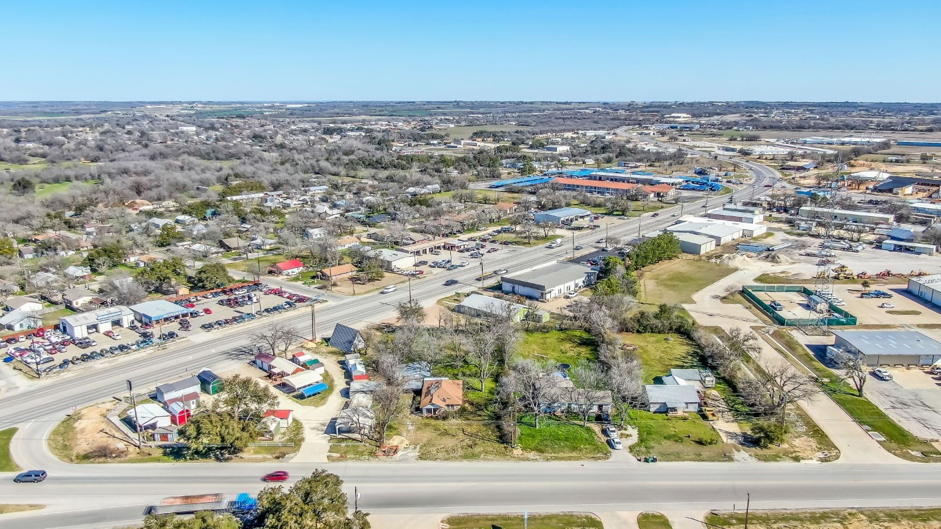 404 E South Loop Stephenville TX 76401