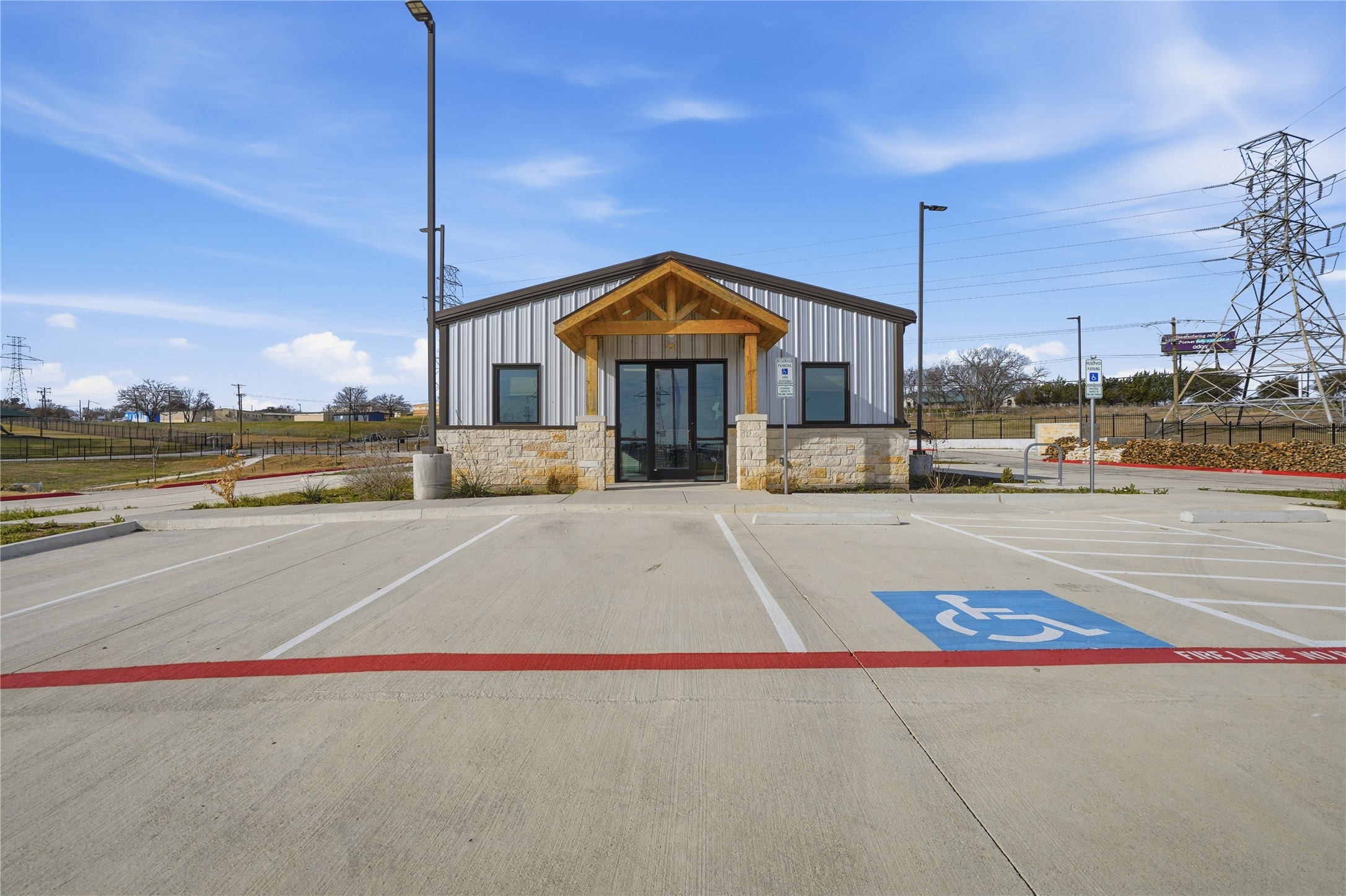 8400 Calmont Avenue Fort Worth TX 76116