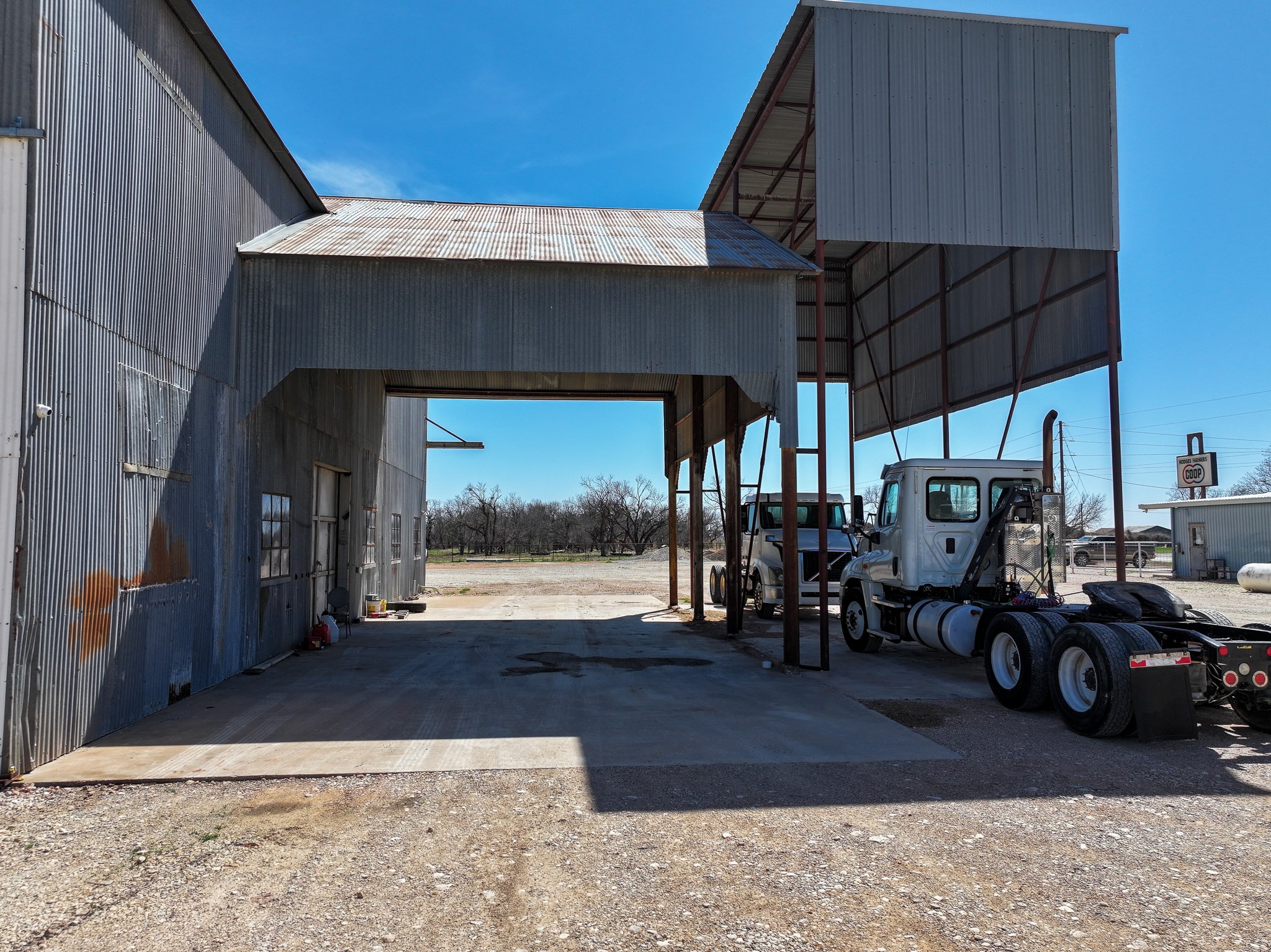 13746 Cr 495 Hodges TX 79525