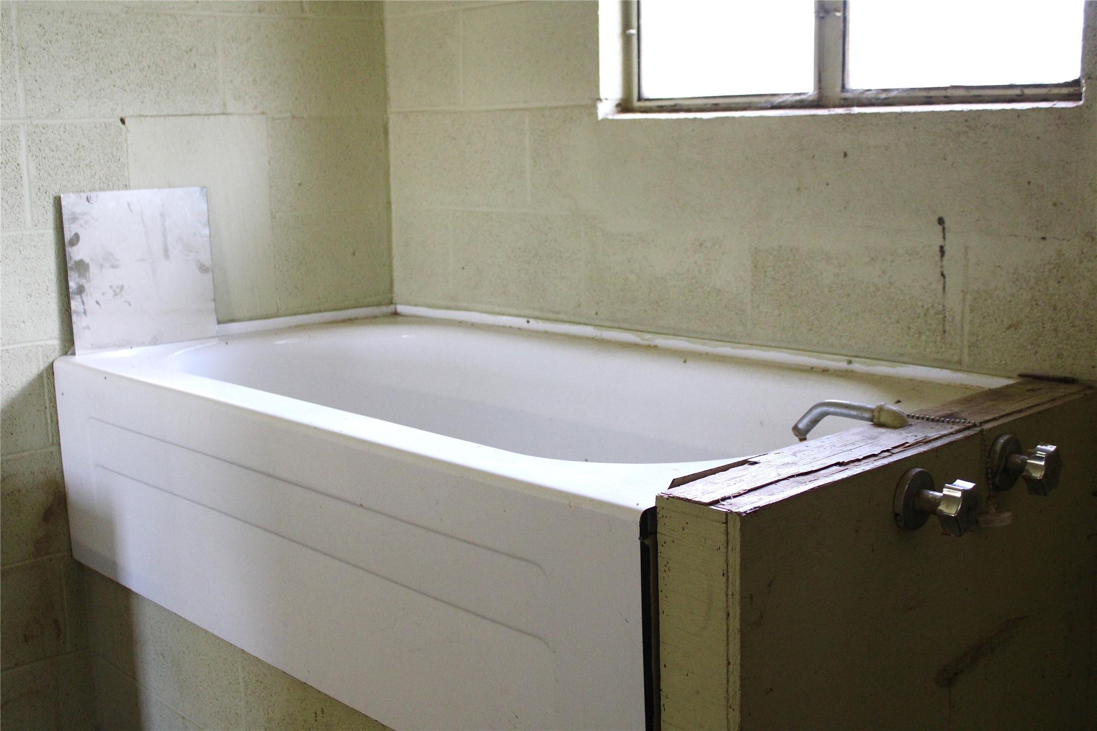 2301 Mineral Wells Highway Weatherford TX 76088