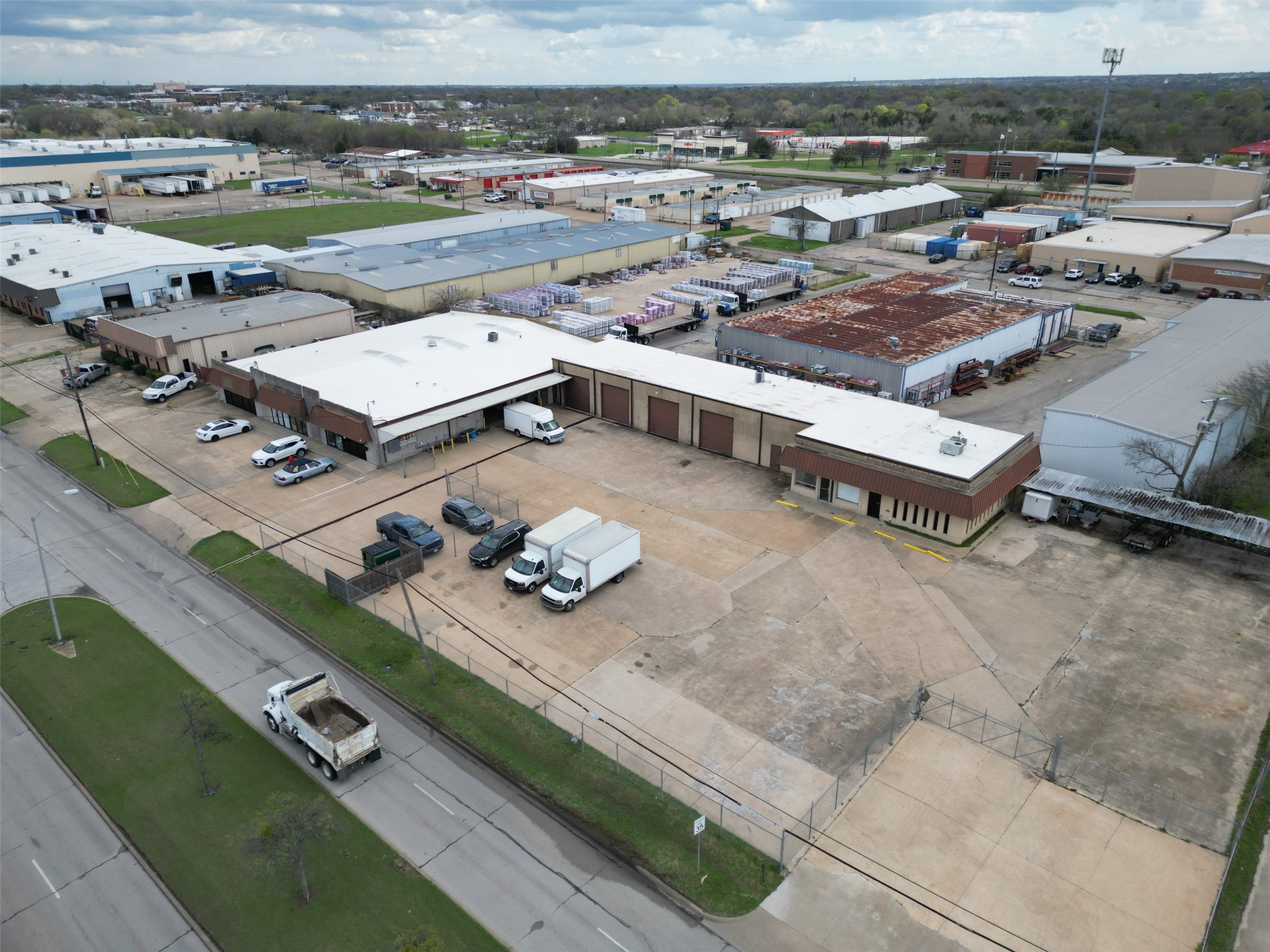 910 W Kearney Street Mesquite TX 75149