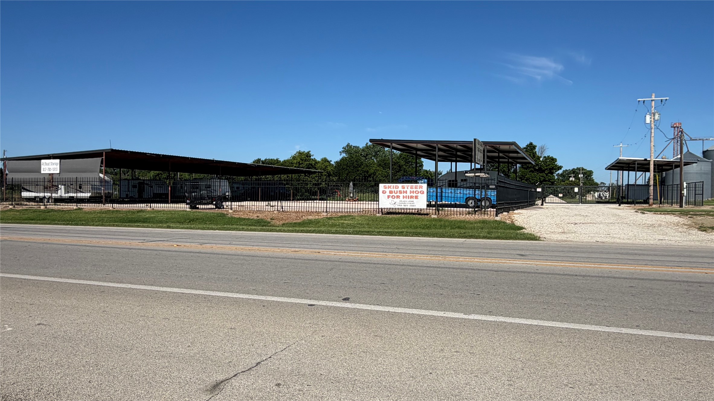 406 S Highway 79 Highway Olney TX 76374