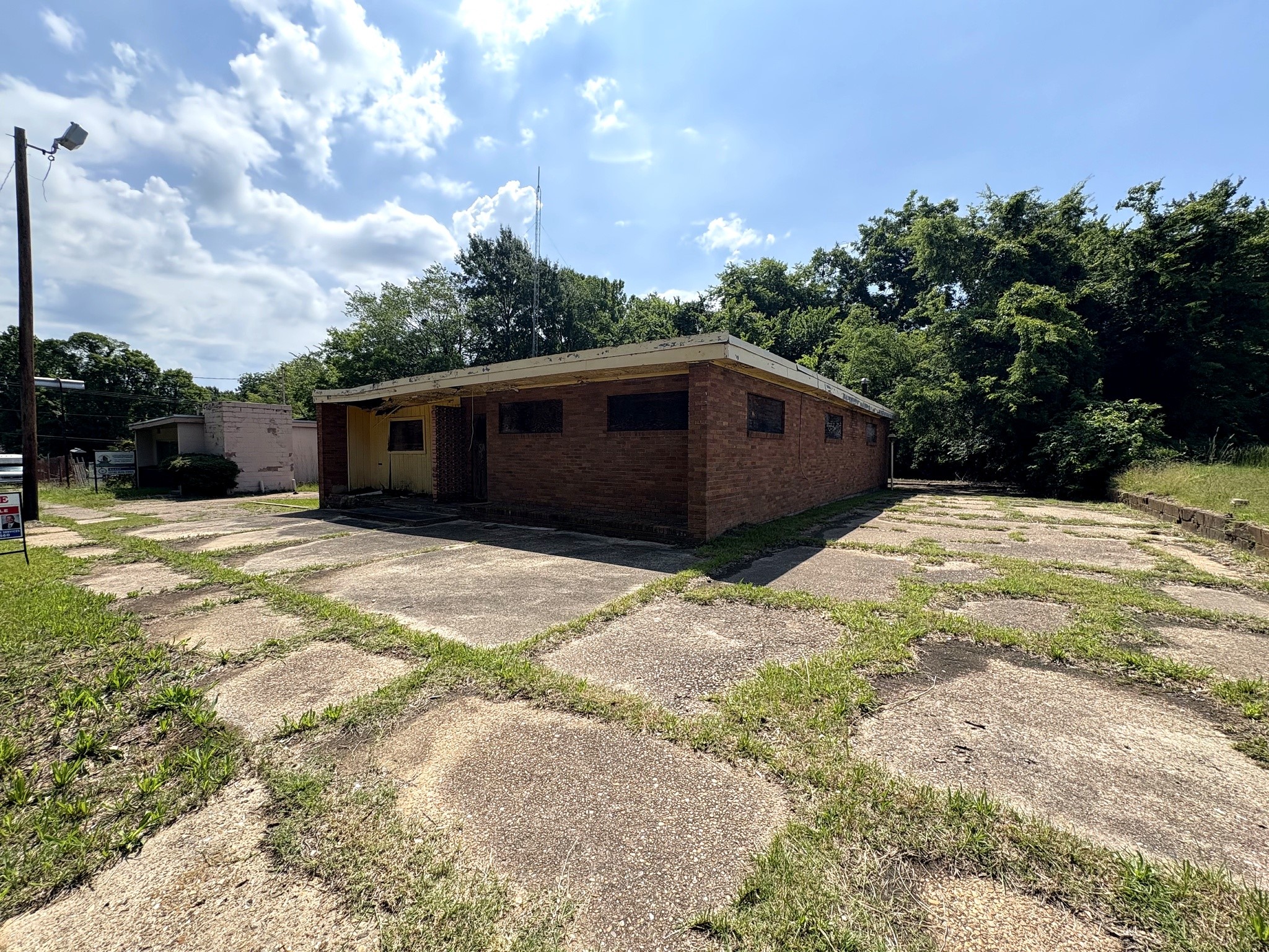 1319 Milam Street Shreveport LA 71101
