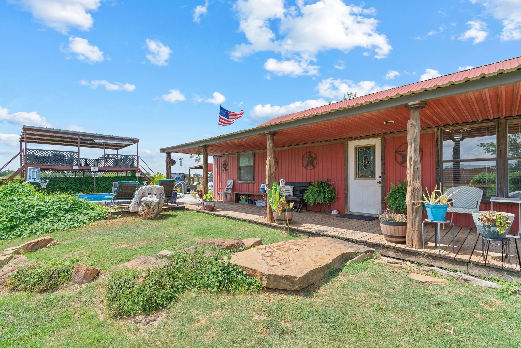 5058 W Highway 199 Springtown TX 76082