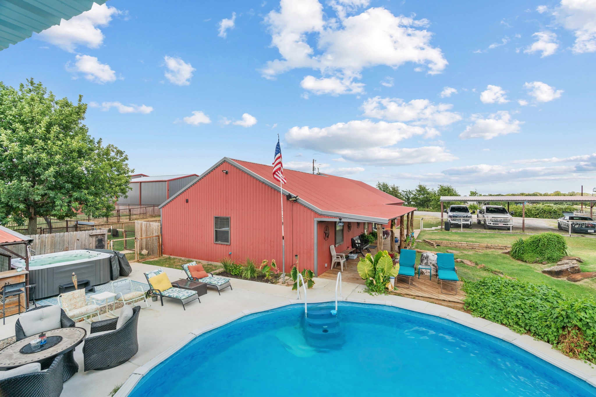 5058 W Highway 199 Springtown TX 76082