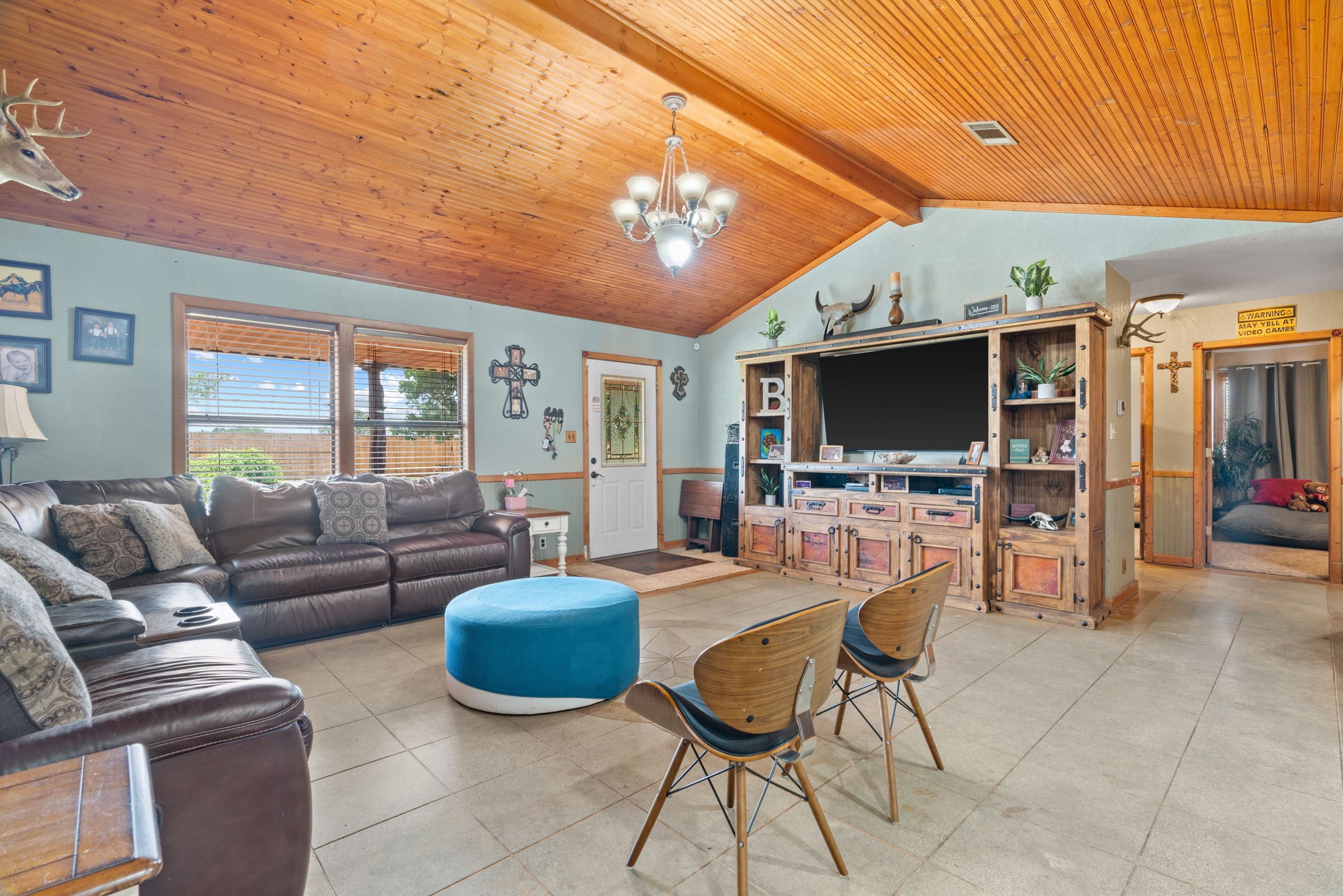 5058 W Highway 199 Springtown TX 76082