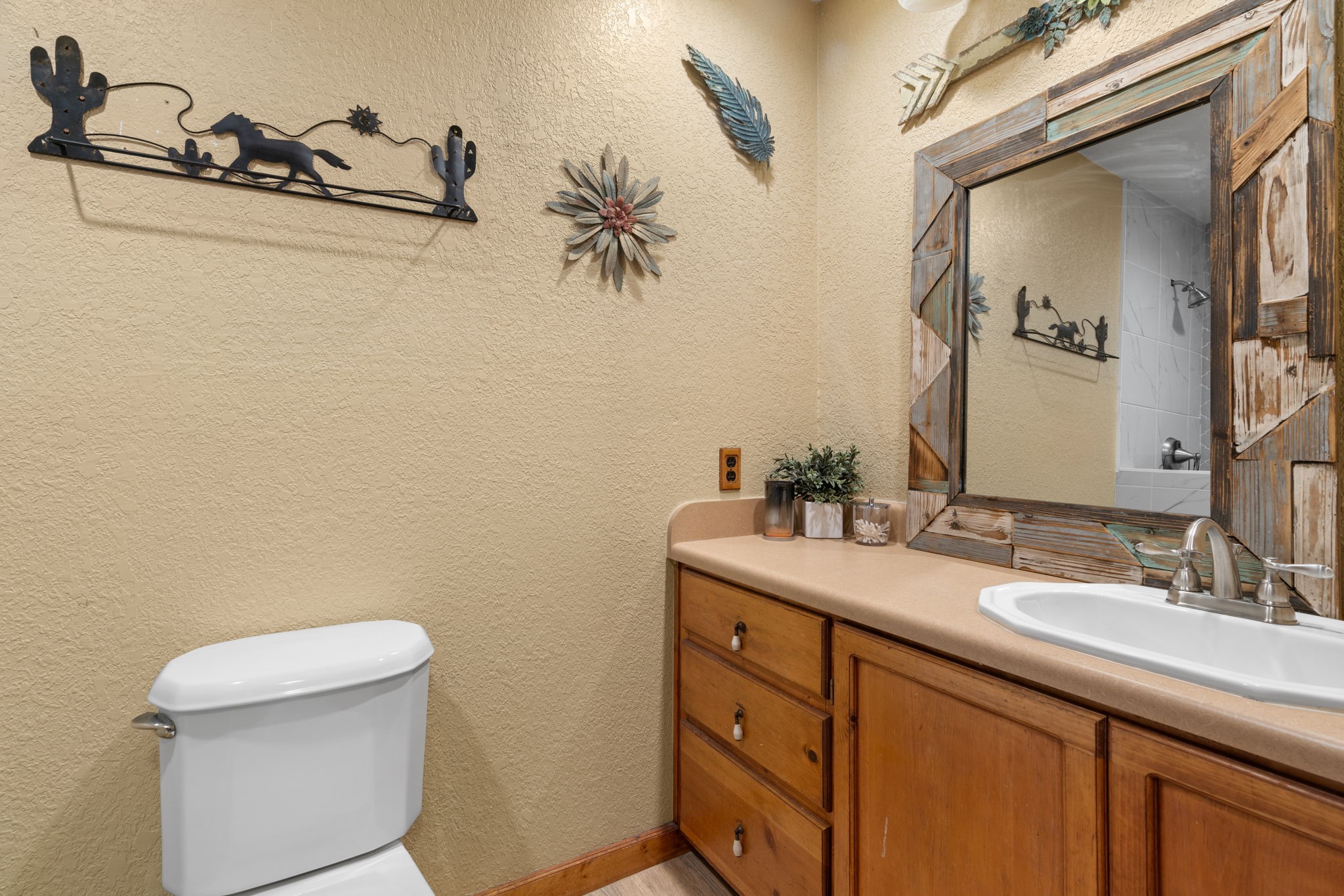 5058 W Highway 199 Springtown TX 76082