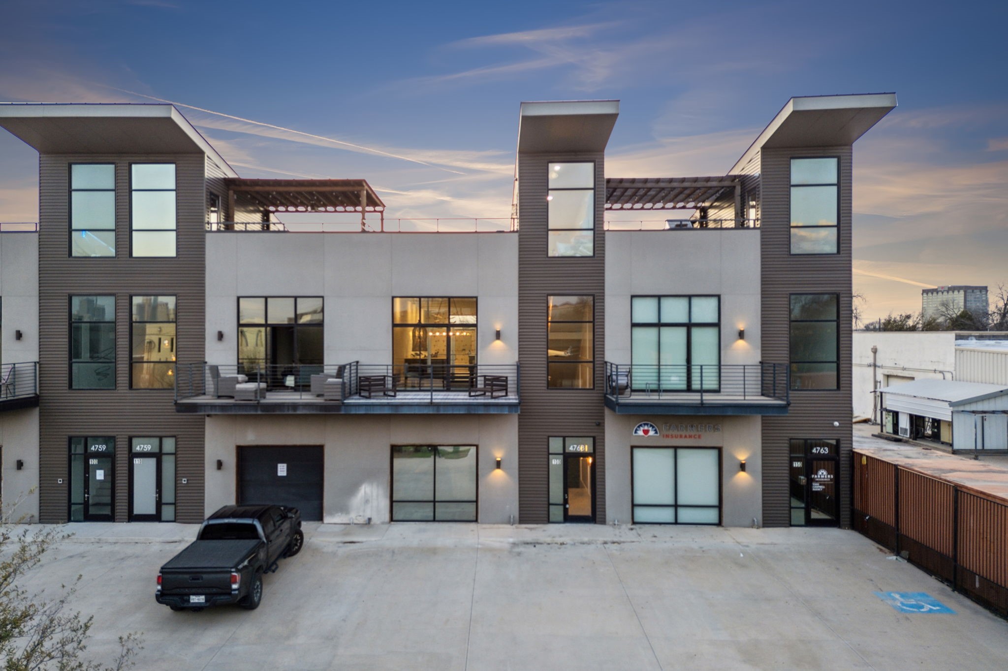 4763 Algiers Street Dallas TX 75207