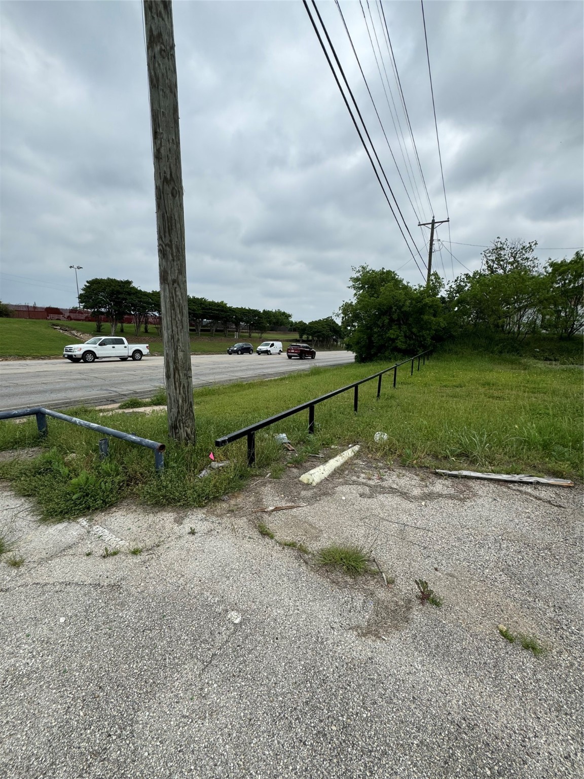 6110 E Belknap Street Haltom City TX 76117