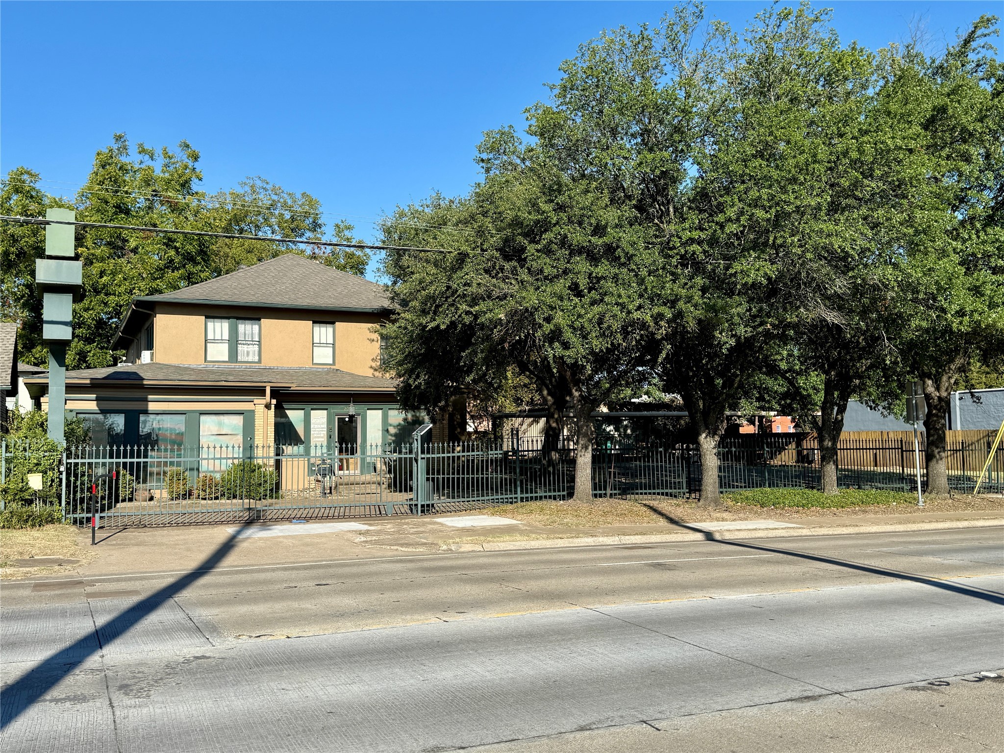 203 N Rockwall Avenue Terrell TX 75160