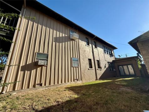 203 N Rockwall Avenue Terrell TX 75160