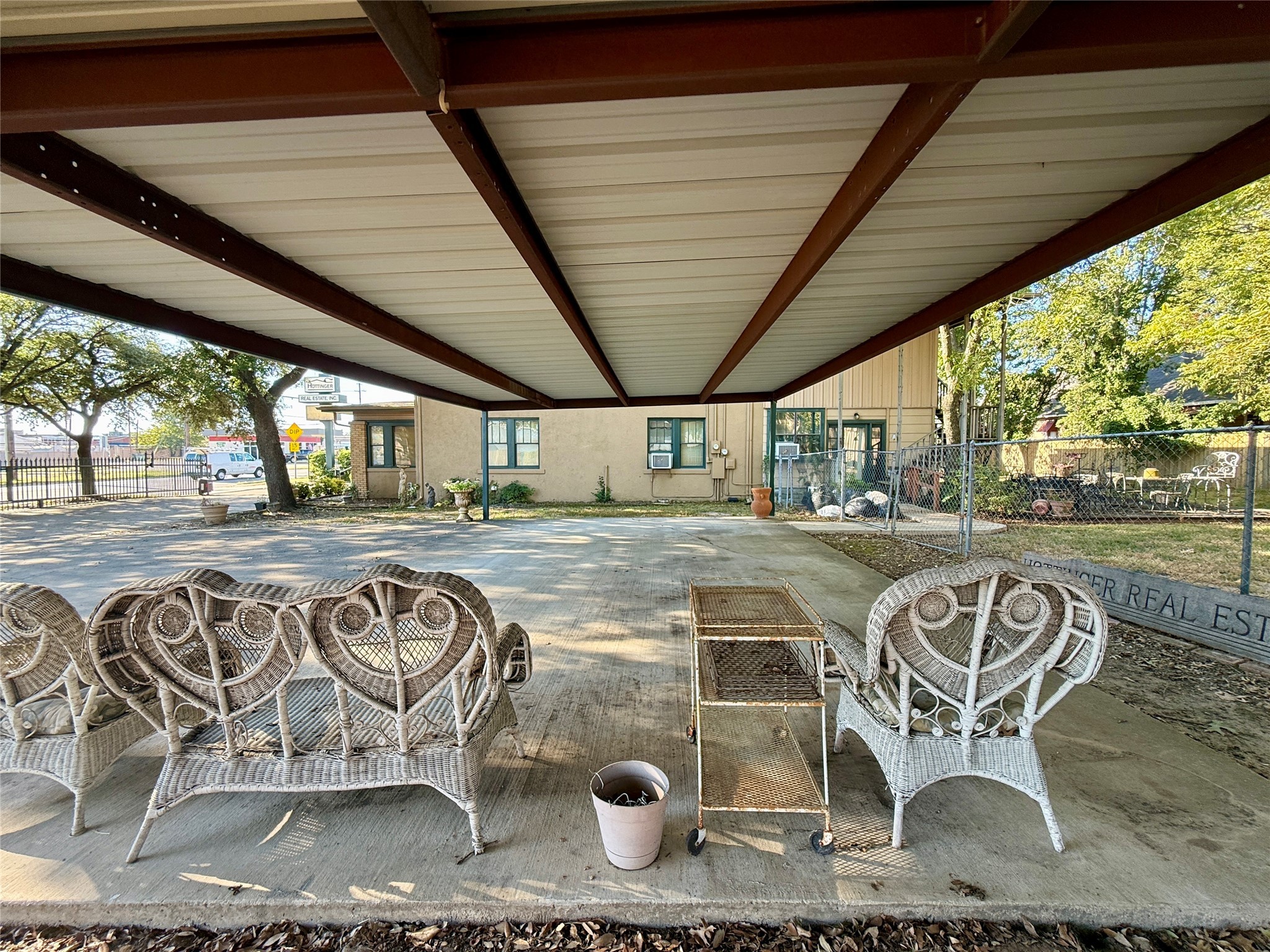 203 N Rockwall Avenue Terrell TX 75160