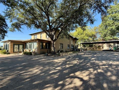 203 N Rockwall Avenue Terrell TX 75160