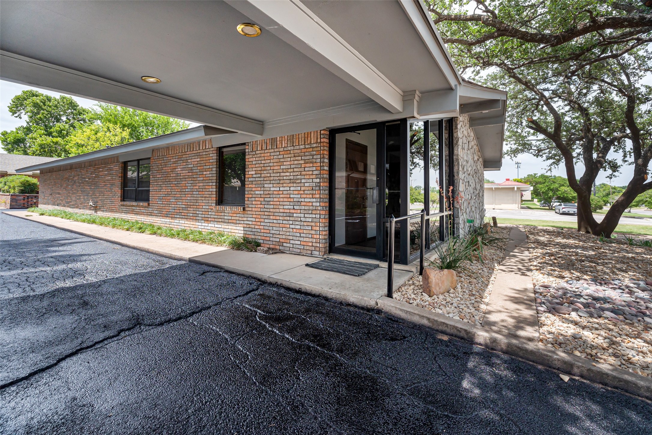 1512 Crestridge Drive Cleburne TX 76033