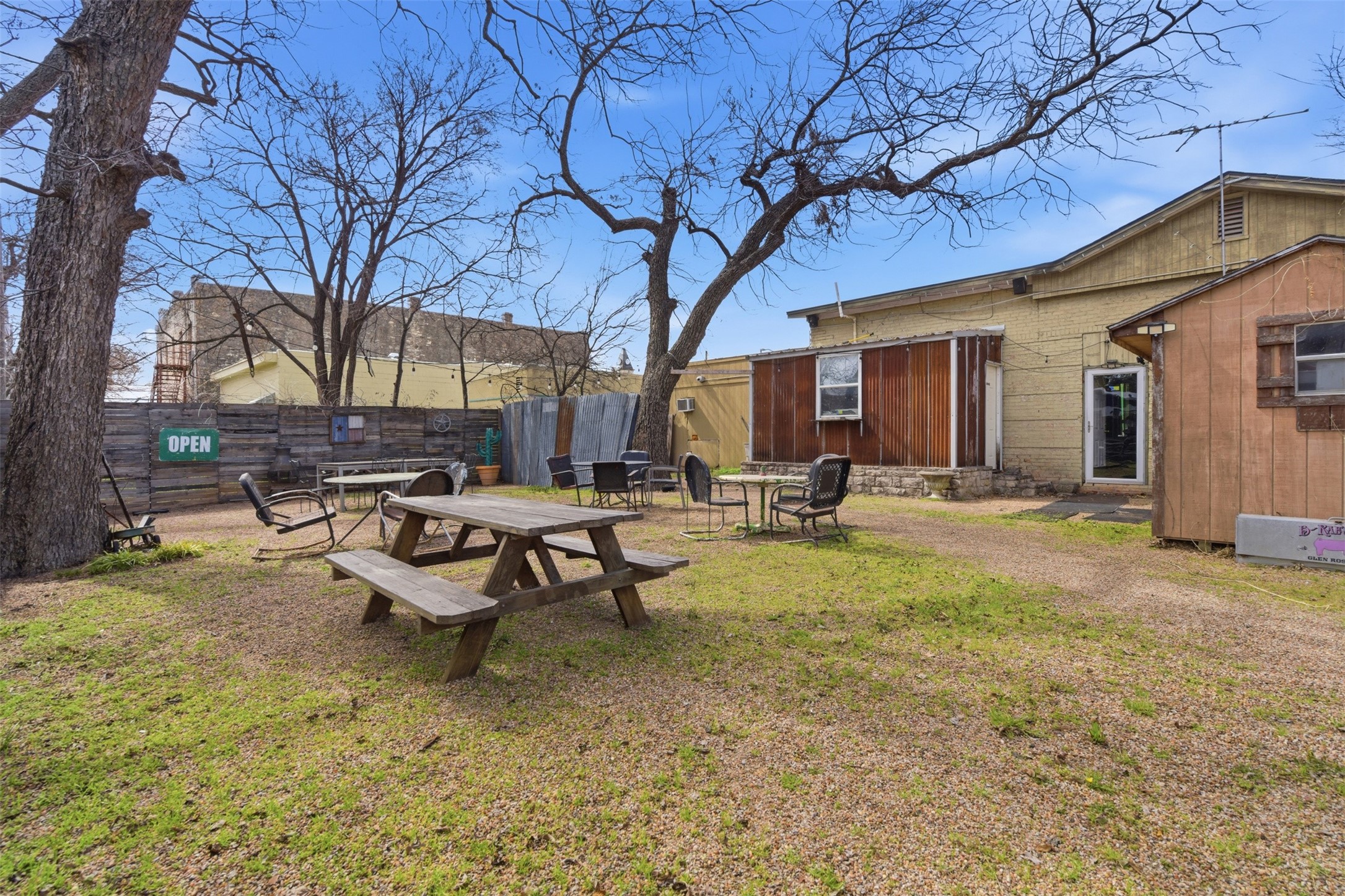 212 NE Barnard Street Glen Rose TX 76043