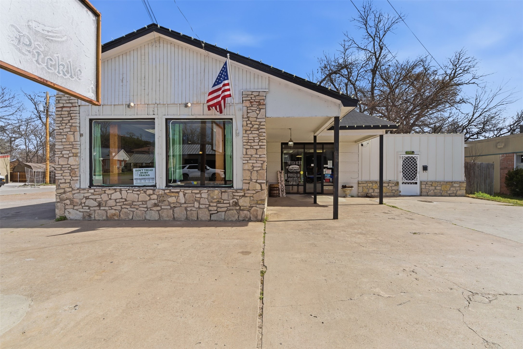 212 NE Barnard Street Glen Rose TX 76043