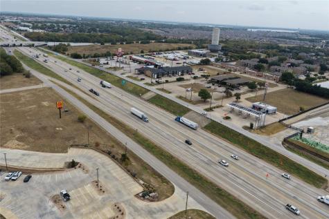 300 S Interstate 35 Road Red Oak TX 75154