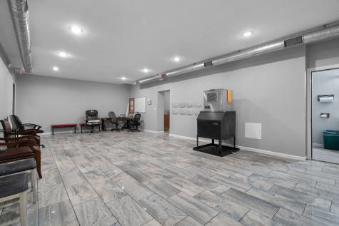 132 W Mcleroy Boulevard Saginaw TX 76179