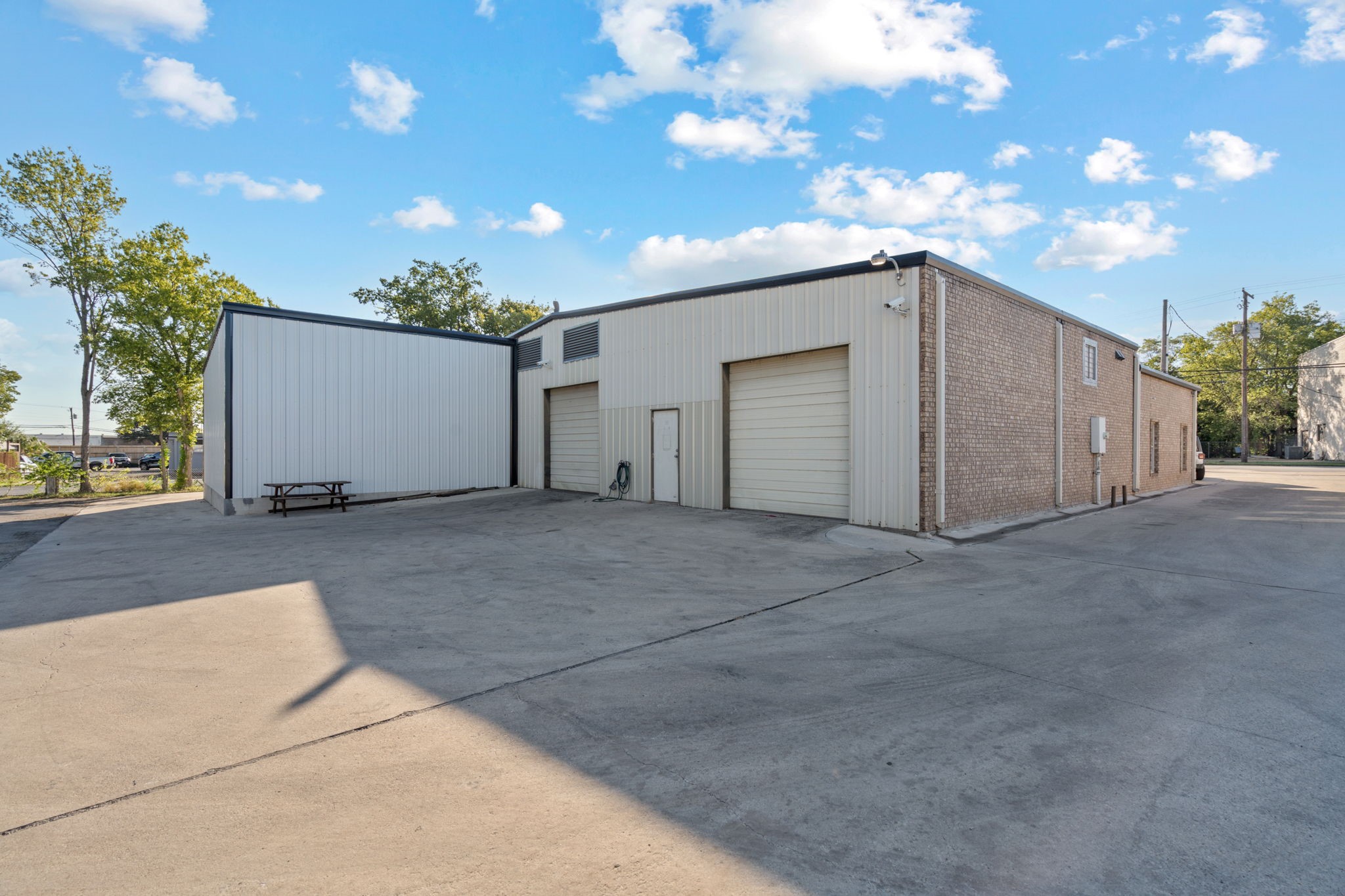 132 W Mcleroy Boulevard Saginaw TX 76179