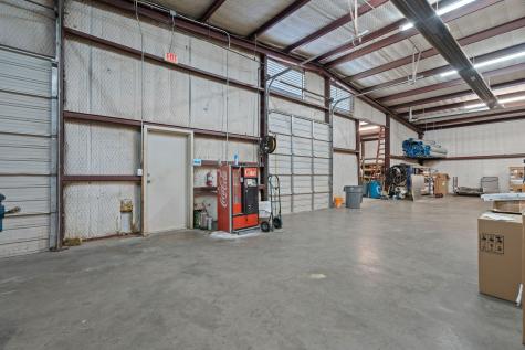 132 W Mcleroy Boulevard Saginaw TX 76179