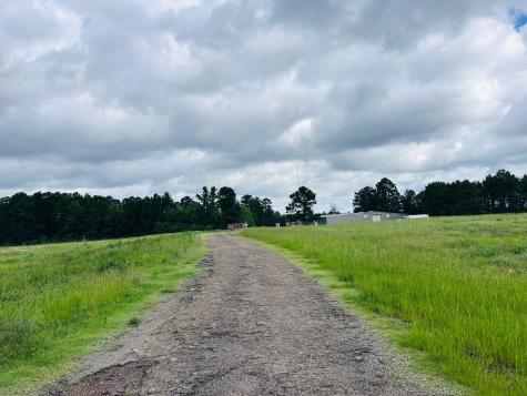 2460 N 259 Highway Daingerfield TX 75638