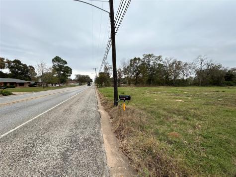 410 S Oak Street Van TX 75790