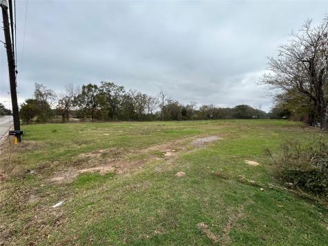 410 S Oak Street Van TX 75790