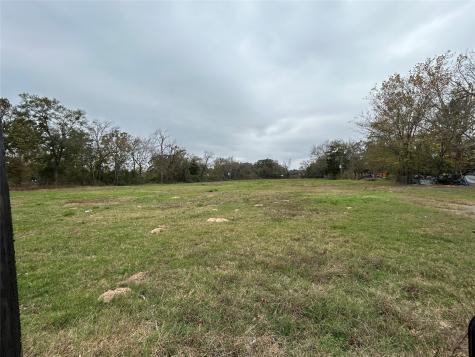 410 S Oak Street Van TX 75790