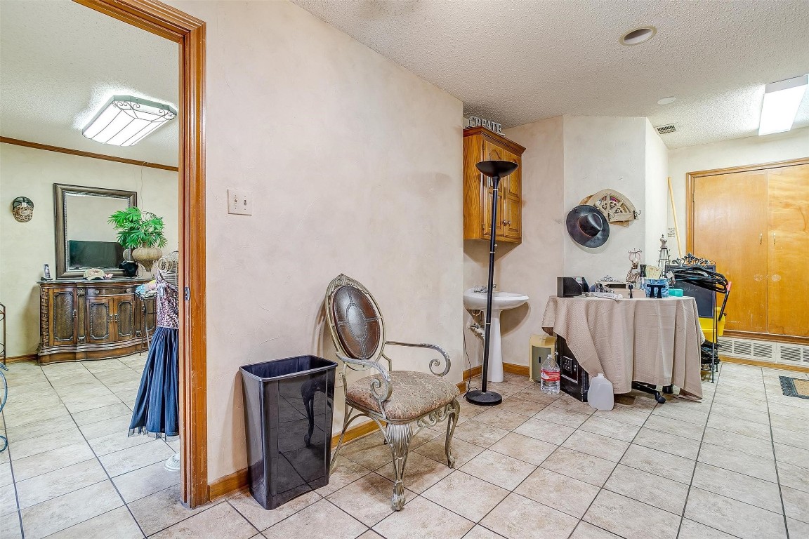 6716 Smithfield Road North Richland Hills TX 76182