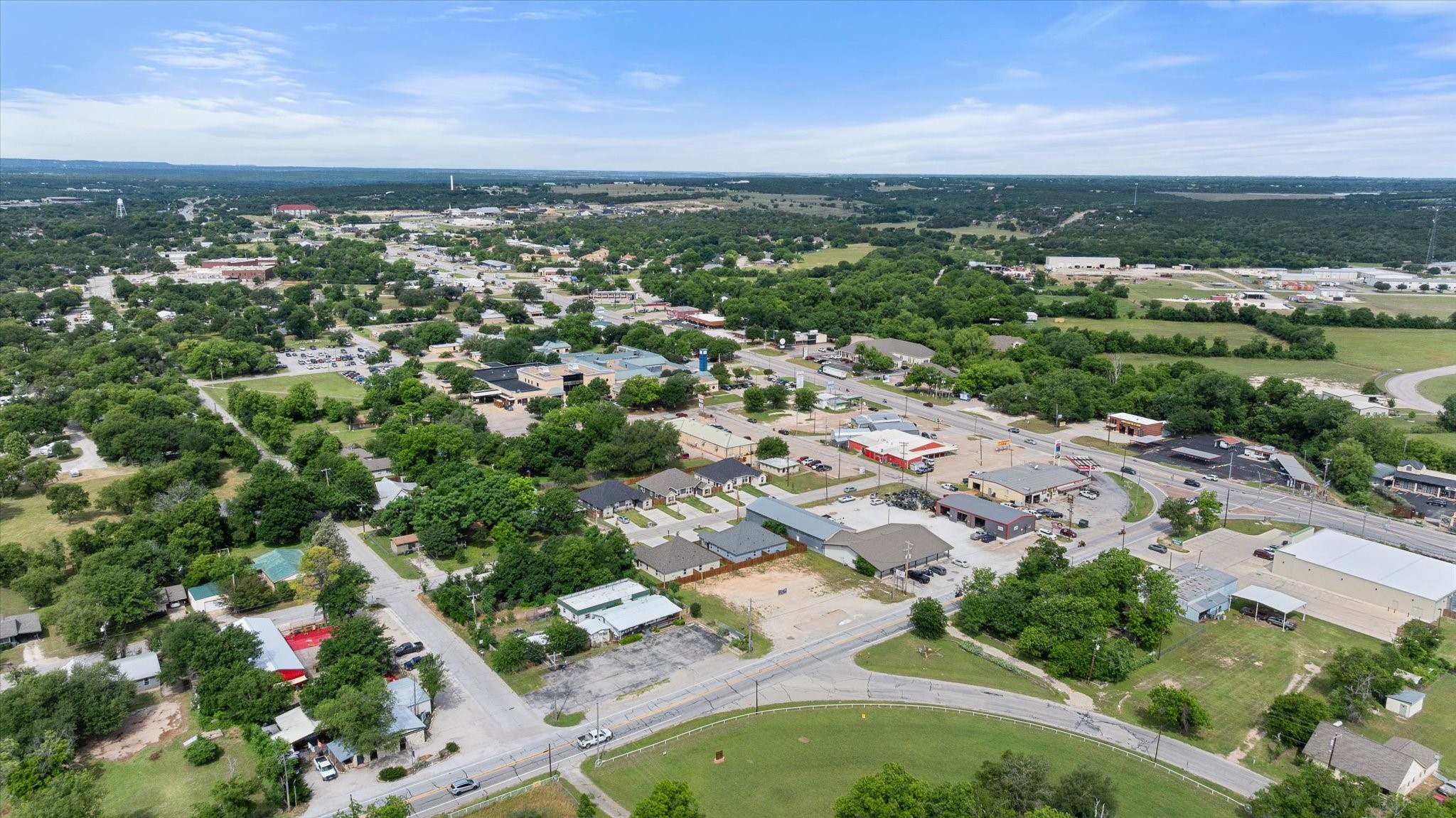 1401 NE Barnard Street Glen Rose TX 76043