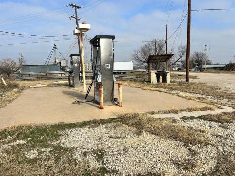 700 Broadway Avenue Newcastle TX 76372