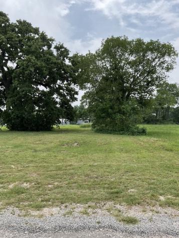 123 N Main Street Bonham TX 75418