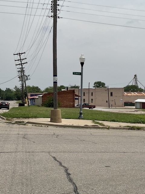 123 N Main Street Bonham TX 75418
