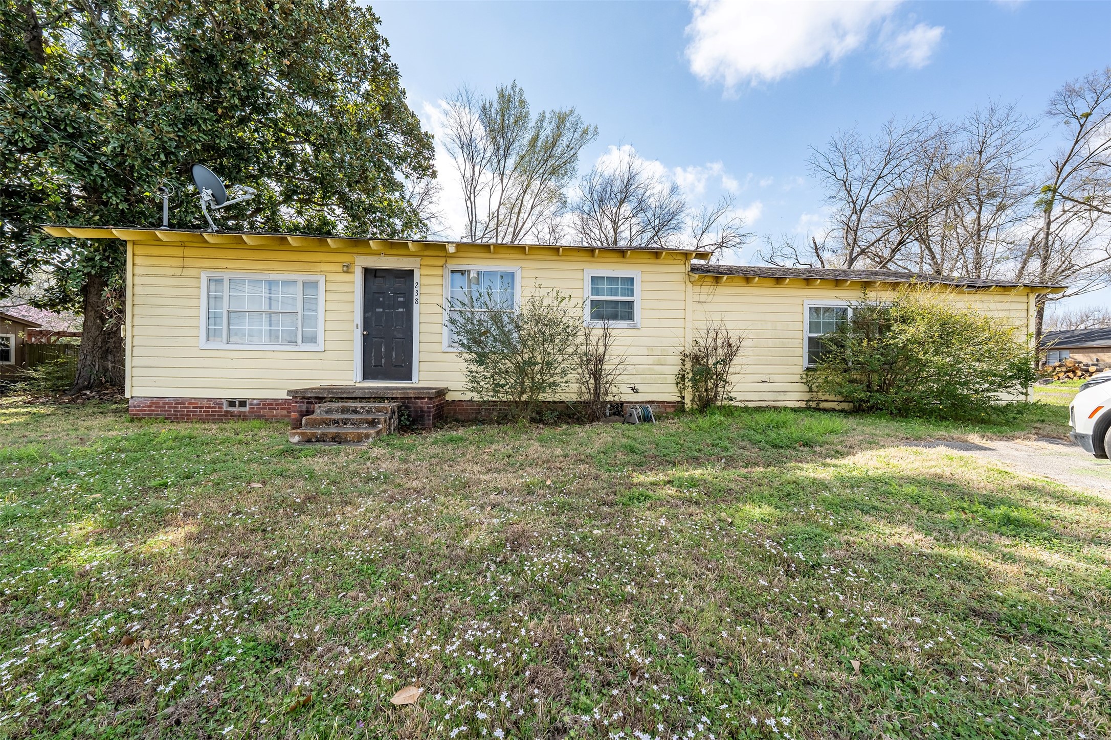 228 Old Tyler Highway Chandler TX 75758
