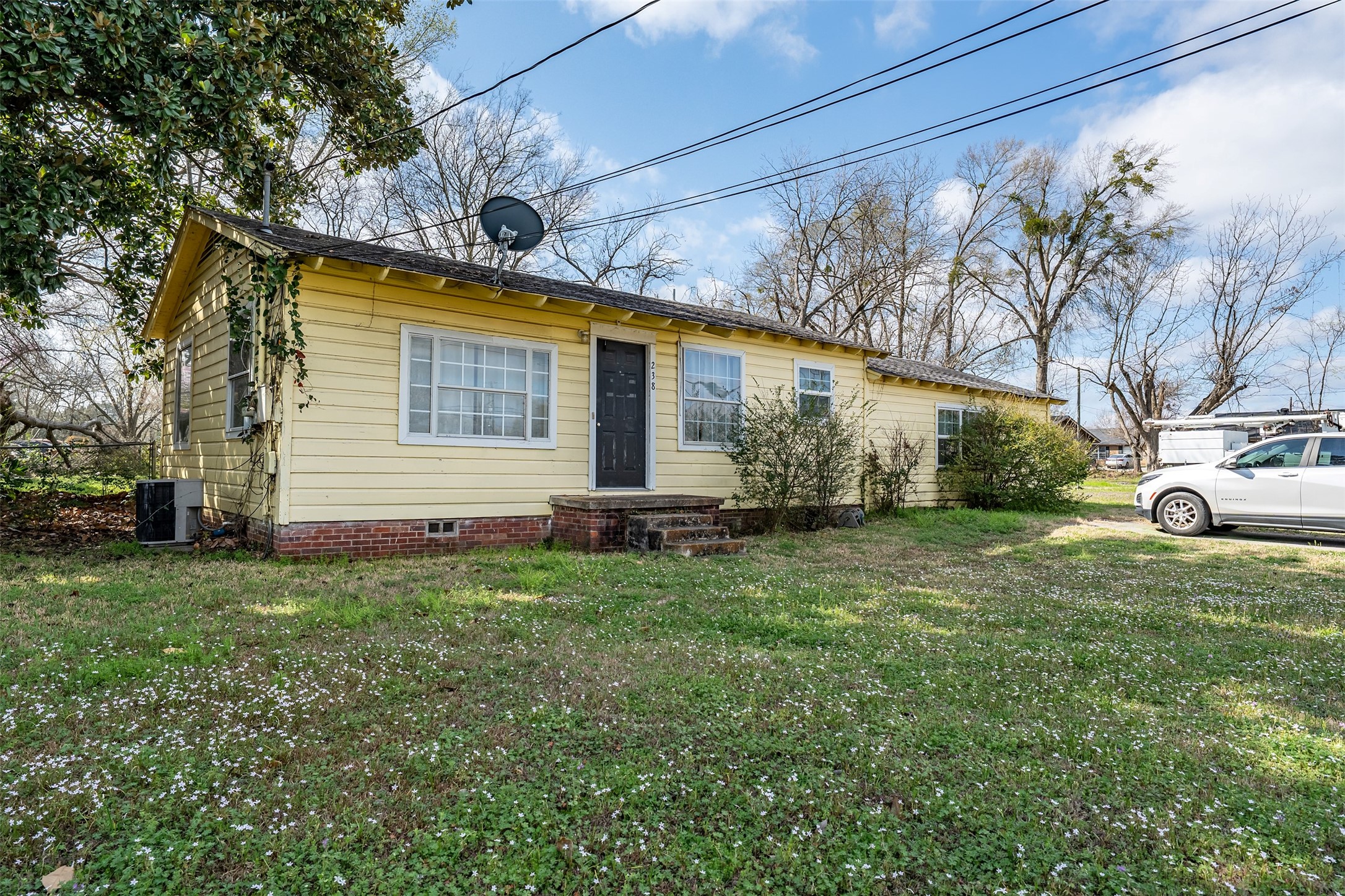 228 Old Tyler Highway Chandler TX 75758