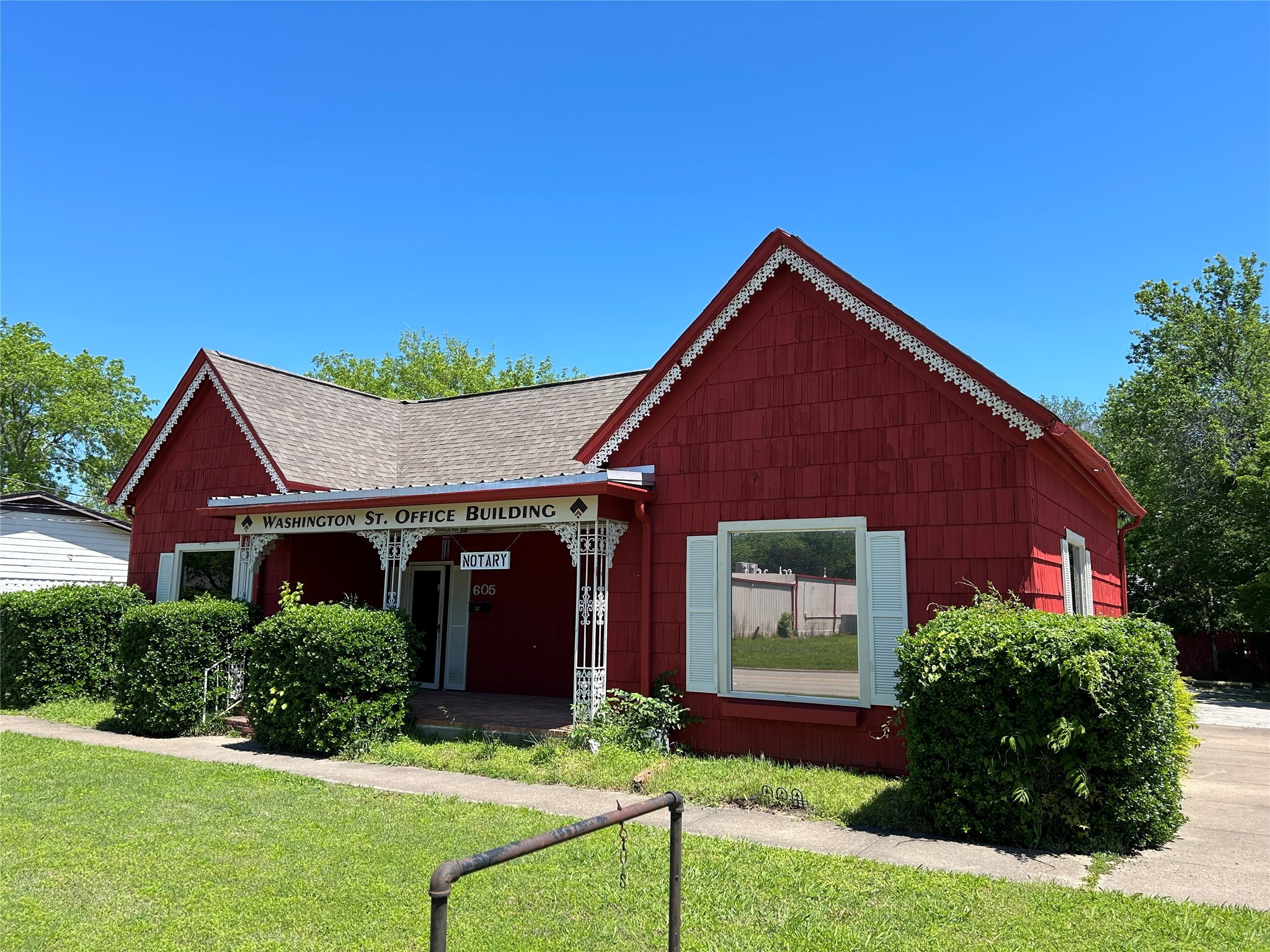 605 S Washington Street Kaufman TX 75142