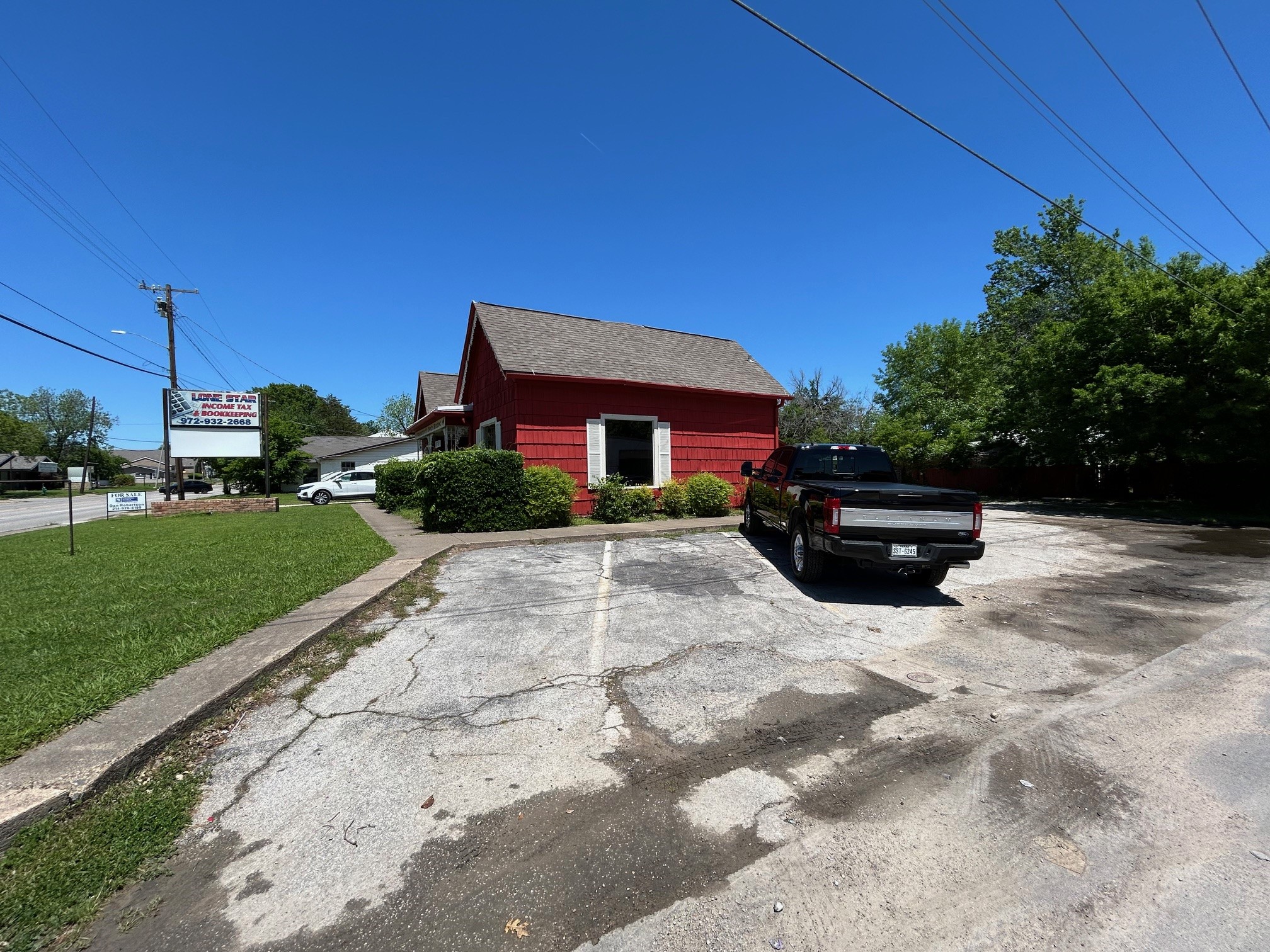 605 S Washington Street Kaufman TX 75142