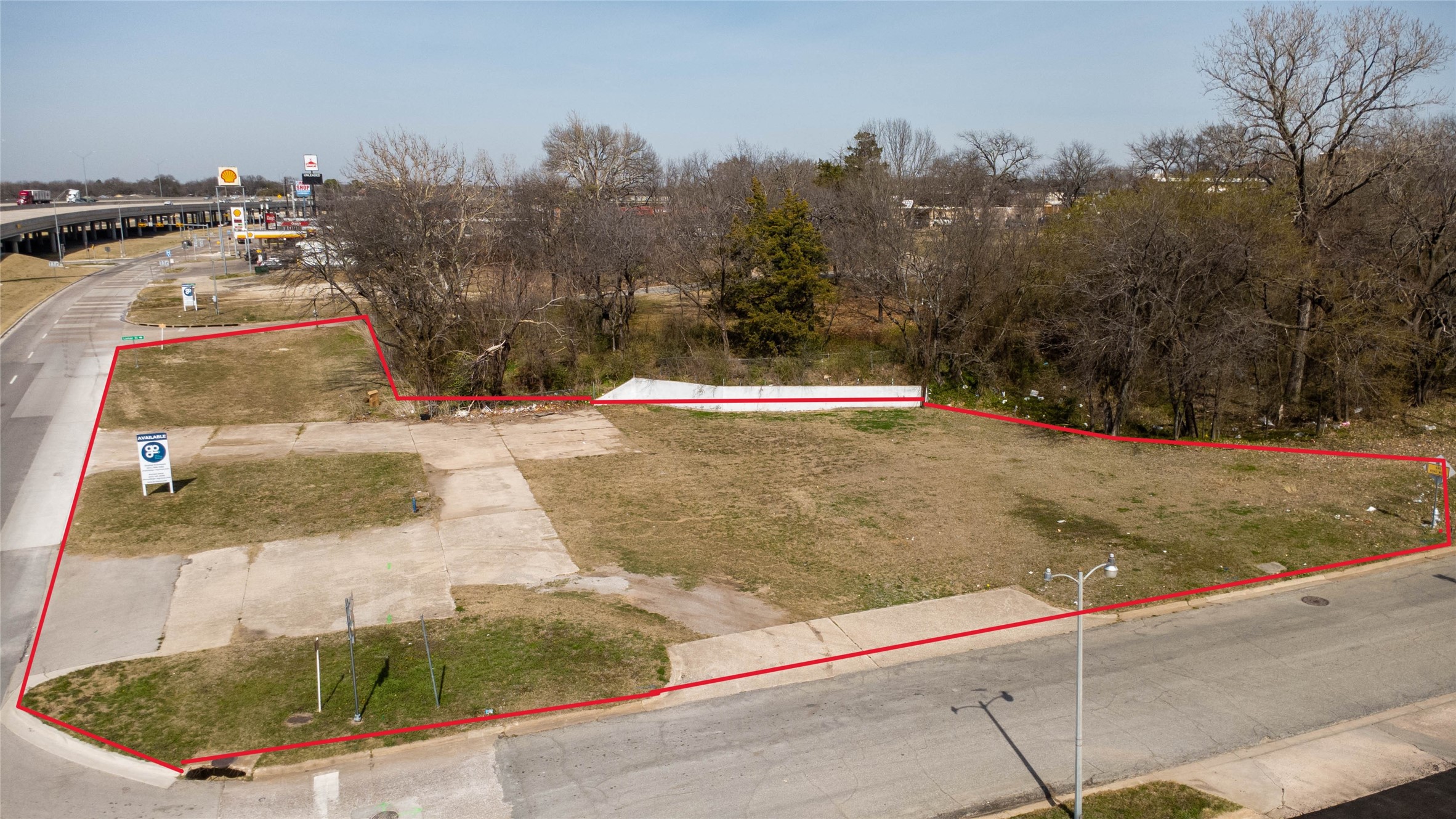 323 S Sam Rayburn Freeway Sherman TX 75090