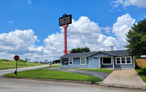 1913 Hemlock Drive Haltom City TX 76117